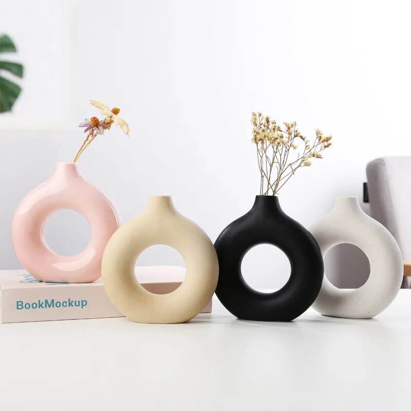 Nordic Ceramic Vase Circular Hollow Donuts