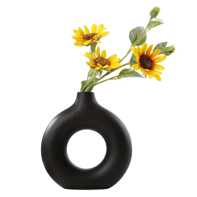 Nordic Ceramic Vase Circular Hollow Donuts